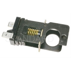 Stop light switch for brakes without assistance / Ford